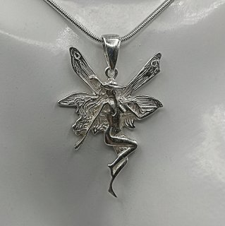 Elfe - elf - duende - cin  Anhnger Jugendstil Handarbeit an Kette aus 925 Silber