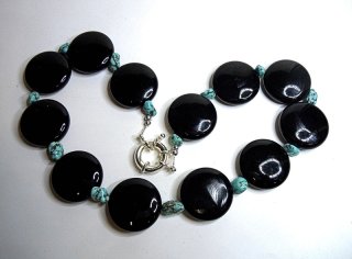 Round Darkness - einzigartige Achat Trkis Kette / Collier - L65