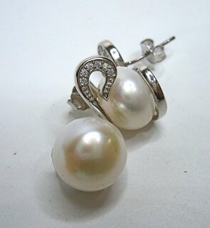 925 Silber Ohrringe Ohrstecker mit echten Perlen White Swan