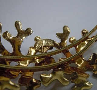 Gold Designer Brosche - mit Trkis  - 70er Jahre