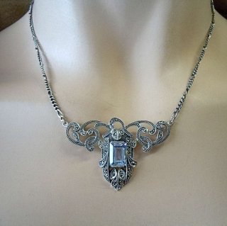Prchtiges Jugendstil Collier mit Aquamarin und Markasiten