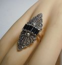 Noblesse Silber Jugendstil Navette Ring mit Markasit + Onyx