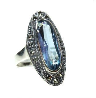 Noblesse Silber Jugendstil Ring mit ovalem Aquamarin + Markasiten