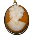 Biedermeier Muschelkamee-Anhänger, vergoldetes Kupfer – um 1840