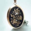 Biedermeier Blütenanhänger & Brosche aus Silber – Schwarze Emaille mit Saatperlen