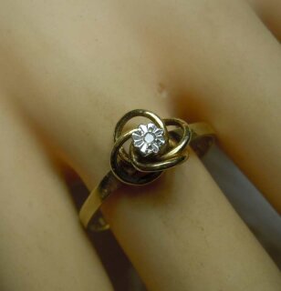 Feiner 585 Gold Knoten Ring mit Diamant RG 63