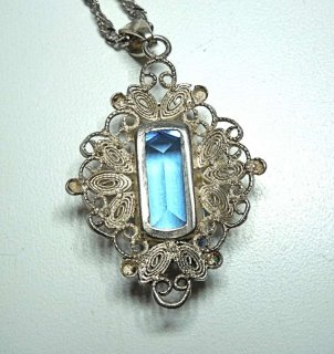 Vintage 800 Silber Anhnger mit Blautopas Filigranschmuck an Kette um 1935