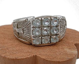 Tolles 925 Silber Schmuckstück - Modernist Ring mit Aquamarinen RG63