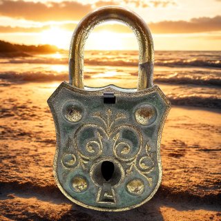 Selterner WMF IKORA Zigarrenschneider aus Messing im antiken Vorhängeschloss-Design – 60er Jahre