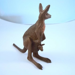 Knguruh - Ton Tierfigur handbemaltes Sammlerstck  50er Jahre
