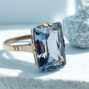 Art Déco Ring mit facettiertem Blautopas –...