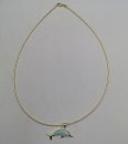 Karibischer Larimar Delphin Anhänger an Schlangenkette Silber vergoldet