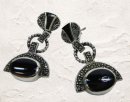 Elegante Art Deco Onyx Ohrringe aus 925 Silber – Handgefertigter Ohrschmuck mit Markasit & feiner Ornamentik