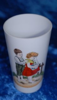 Biedermeier Milchglas Becher