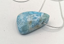Edler, moderner Larimar Anhänger an 925 Silber Schlangenkette