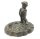 Kleine Figurine - pinkelnder Junge in Becken - 50er Jahre
