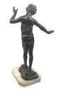 Statue eines balancierenden Jüngling / Knabe um 1930