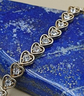 Vintage Herz Armband vergoldet  mit funkelnden Kristallen 18,5 cm