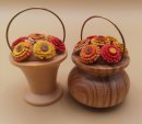 6 handgefertigten Blumenkörben / Tischkartenhalter aus dem Erzgebirge