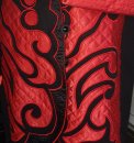 True Vintage 80er Powerdress Blazer von Hella Rotthoff – Größe L / 40 – Schwarz Rot – Extravagant & Einzigartig