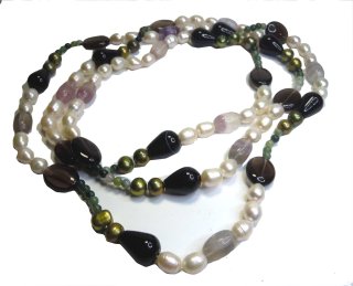 Langes ECHT Swasser Perlen Collier mit Halb Edelsteinen