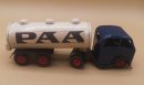Triang Minic 71M Milchtankwagen aus Blech – Vintage Uhrwerk-LKW aus den 1950er Jahren, seltenes Sammlerstück