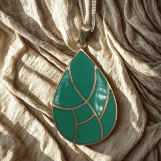 Türkis Anhänger in Tropfenform aus 925 Silber – geometrischer Boho Schmuck mit 70 cm Kette