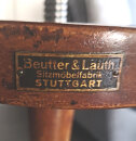 Antiker Kinderfriseurstuhl Beutter & Lauth Stuttgart – Massivholz Drehhocker um 1910