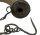Antikes Bodenlader-Pulverhorn mit Eisenkette – um 1800