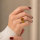 Moderne Silberring mit Naturbernstein – Designer-Neuware