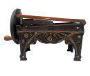 Jugendstil Bohnenschneider aus Gusseisen – ca. 1900