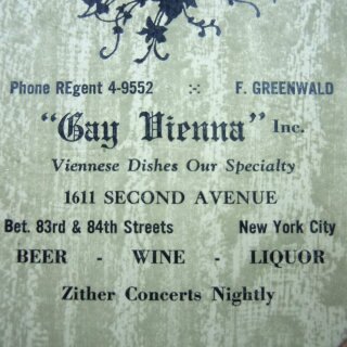 Gay Vienna - Werbe Thermometer - New York um 1940/50